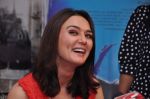 Preity Zinta at Ishq in paris trailor launch in Juhu on 7th Sept 2012 (122).JPG